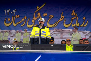  فرمانده فراجا دستور بهره‌گیری از مشارکت بخش خصوصی در هوشمندسازی جاده‌ها را صادر کرد + فیلم