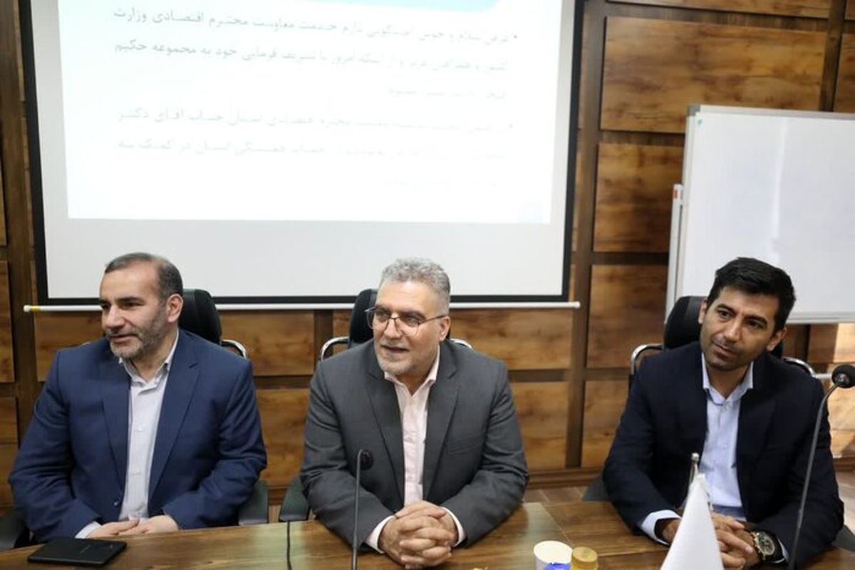 معاون هماهنگی امور اقتصادی وزیر کشور در کرمانشاه