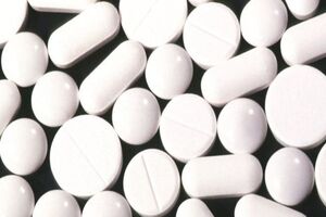کشف ۷ هزار قرص «مخدر» از یک عطاری در پایتخت