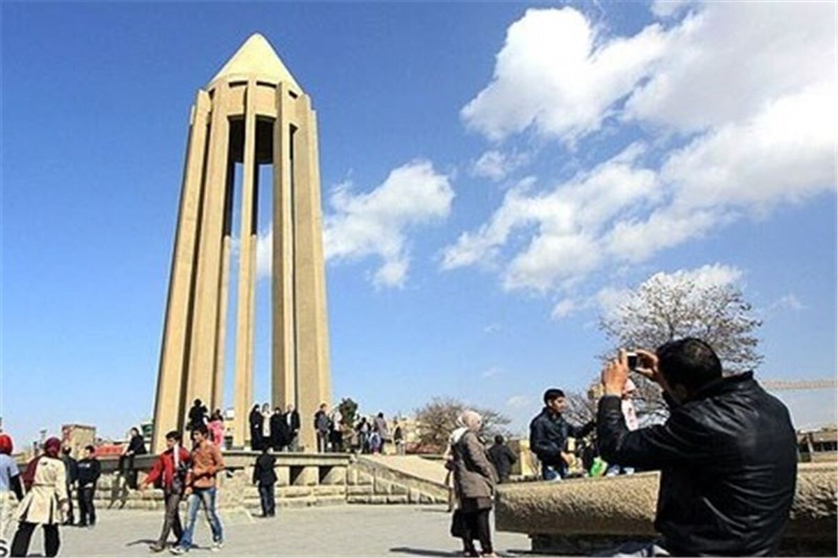 مقبره ابن سینا