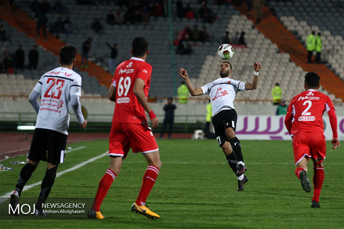 دیدار تیم های فوتبال پرسپولیس و پدیده مشهد