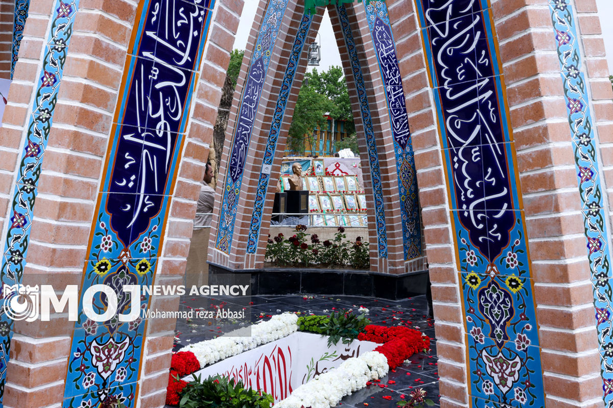 تشییع و خاکسپاری پیکر شهید گمنام