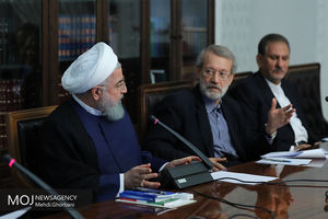 کالاهای اساسی و مورد نیاز عامه مردم با نرخ رسمی ارز تامین شود