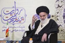 مردم سخنان دوست را روشن تر و بهتر از حرف دشمنشان گوش می‌دهند