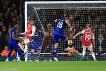 آرسنال صدر جدول را تقدیم لیورپولی‌ها کرد