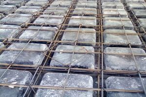 چرا سقف وافل در برابر زلزله مقاوم‌تر از سقف‌های سنتی است؟