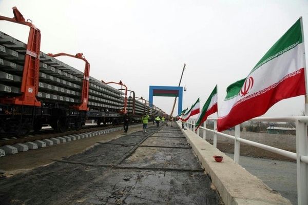 راه‌آهن به درآمد پایدار می‌رسد