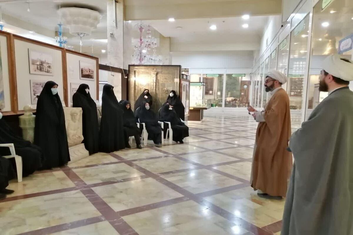 بانوی کرامت