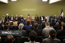 دیدار شاعران و اهالی فرهنگ و ادب فارسی با رهبر معظم انقلاب اسلامی