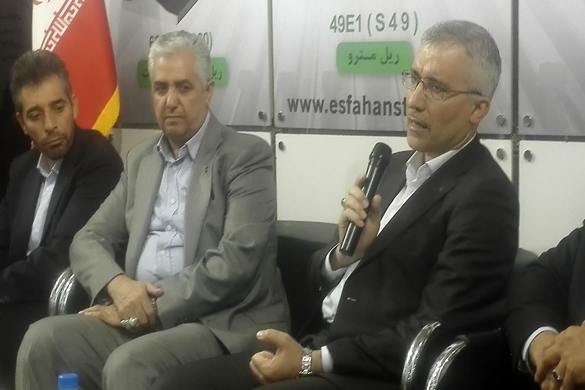 منصور یزدی زاده