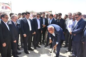 آغاز عملیات اجرایی نیروگاه خورشیدی ۹۵ مگاواتی فیروزآباد با سرمایه‌گذاری ۳.۵ همت