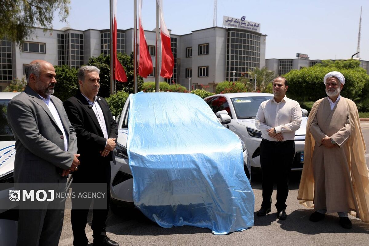 رونمایی از خودرو برقی در کیش
