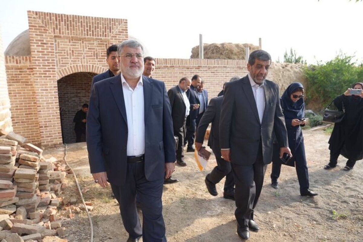 وزیر میراث فرهنگی