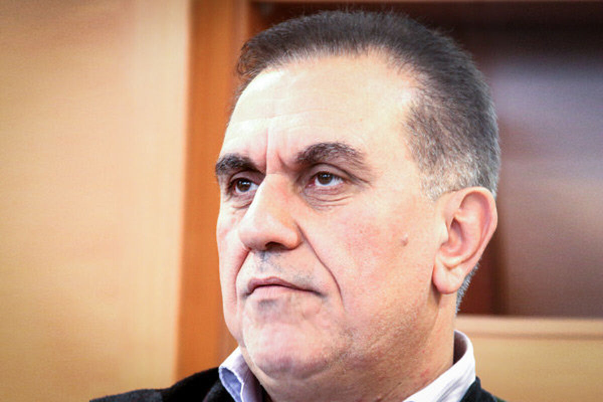 «مهاجر»