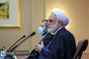 مردمی‌ بودن مجموعه نیروهای مسلح بی‌نظیر است/ باید حرمت هر شخصی در هر مرتبه و جایگاهی حفظ شود