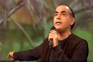 جولان بی صلاحیت ترین افراد در عرصه بازار موسیقی کشور/رئیس جمهور بعدی موسیقی را به دست اهلش بسپارد