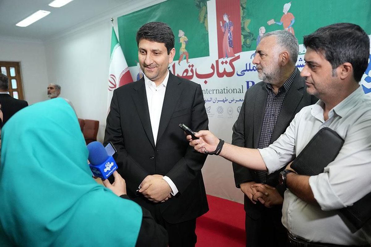 ستار هاشمی