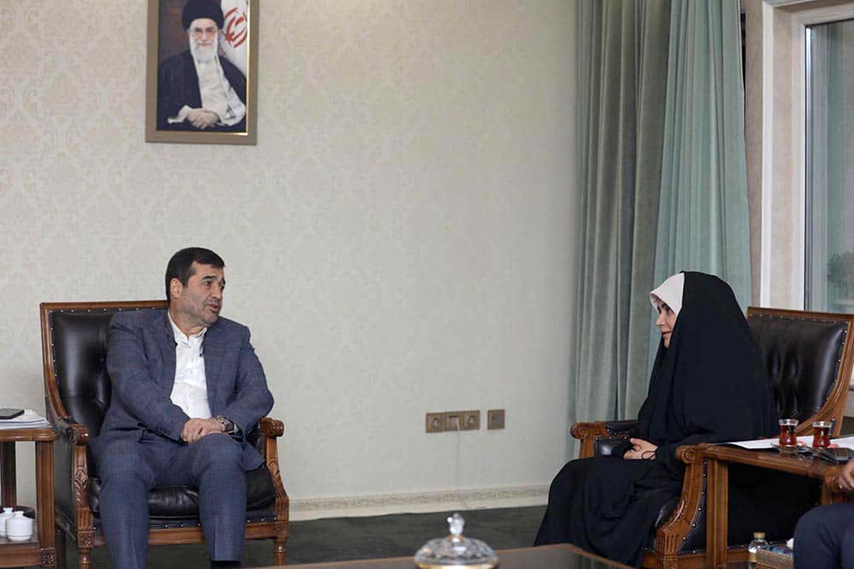 جراره و وزیر ورزش و جوانان 