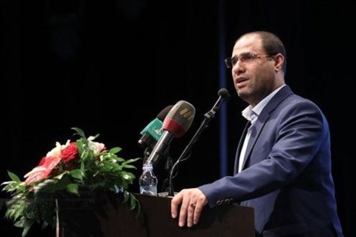 وزیر آموزش و پرورش