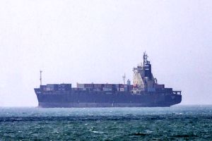 مناطق دریایی هرمزگان با وزش بادهای شمال غربی مواج است