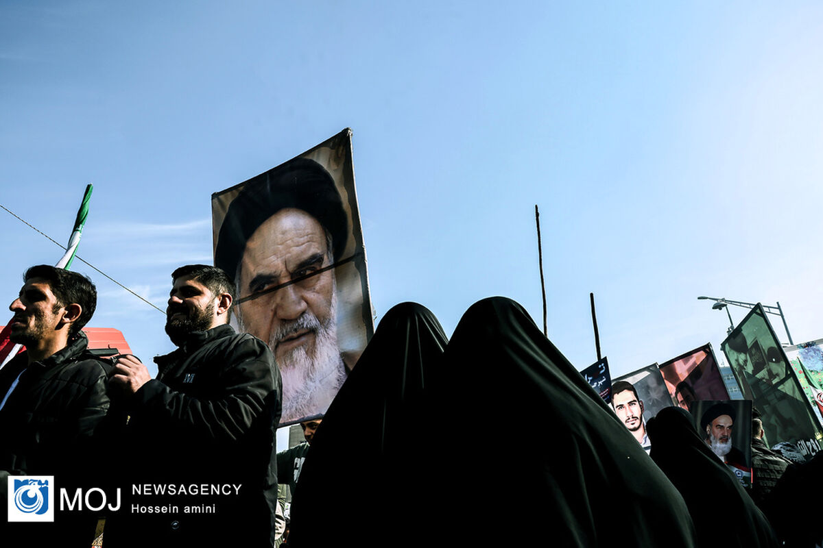 راهپیمایی ۲۲ بهمن در تهران