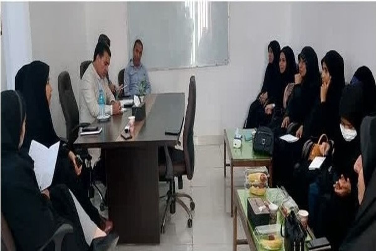 مددکاری بنیاد شهید