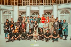 «سه خواهر و دیگران» نقد می‌شود