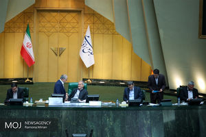 دشمنان به راحتی نمی توانند طمع تجاوز به کشور ما را داشته باشند