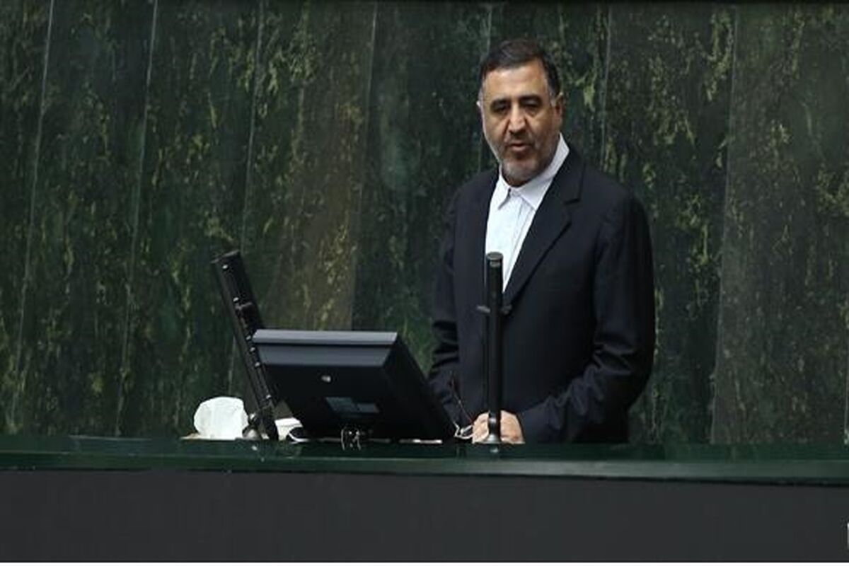 محبی نیا