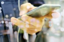 افزایش کارایی سرویس‌های اپراتورهای تلفن همراه با‌ هوش مصنوعی