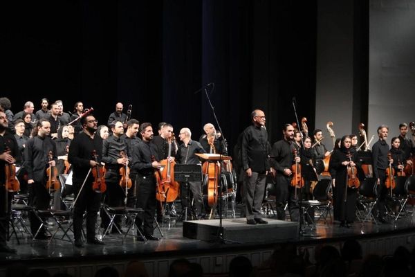 ارکستر سمفونیک تهران، تالار وحدت را به اکتبر 1904 برد 