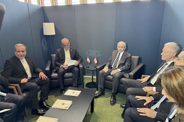 پزشکیان و نخست‌وزیر لبنان دیدار کردند