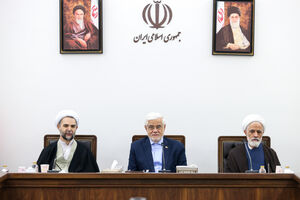 مقابله با گران‌فروشی و احتکار ضروری است