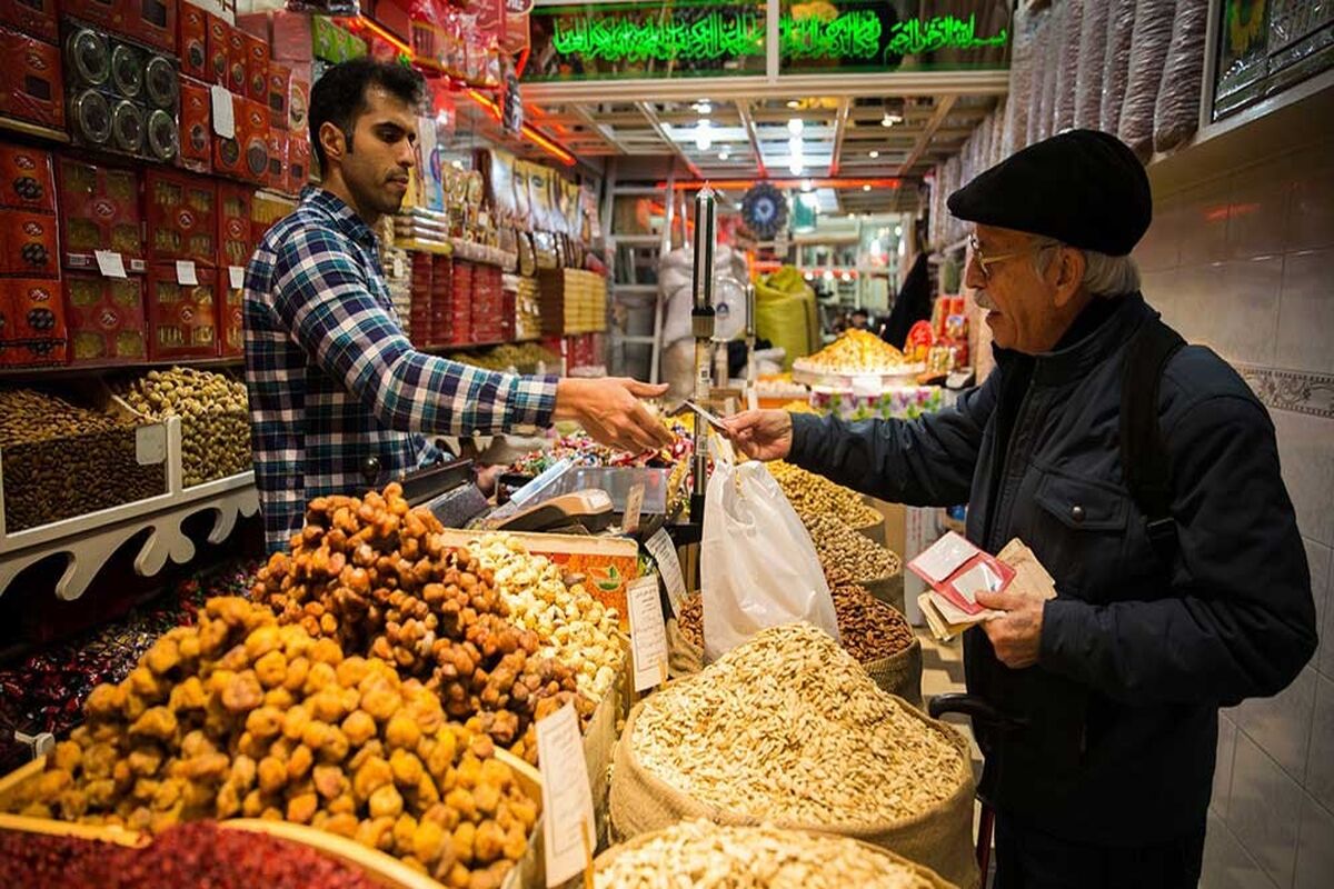 بازار آجیل شب یلدا در کرمانشاه