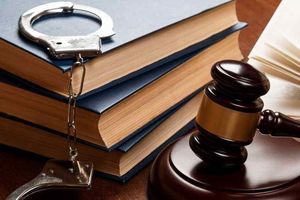 انهدام باند کلاهبرداری با ادعای اعمال نفوذ در دستگاه قضا در شیراز 