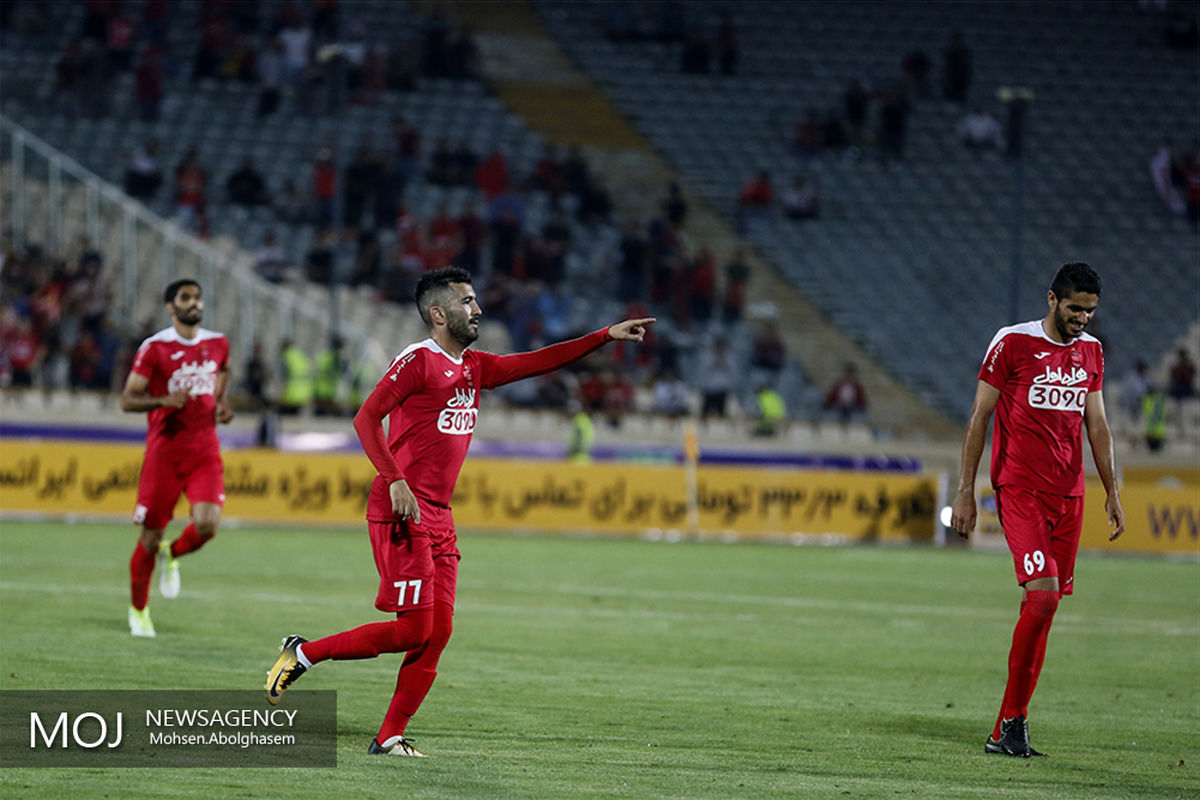 سوپر جام فوتبال دیدار تیم های پرسپولیس و نفت