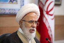 انقلاب اسلامی  انقلابی الهی و معنوی است