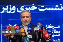 با دیپلماسی هوشمندانه از این دوران عبور می‌کنیم