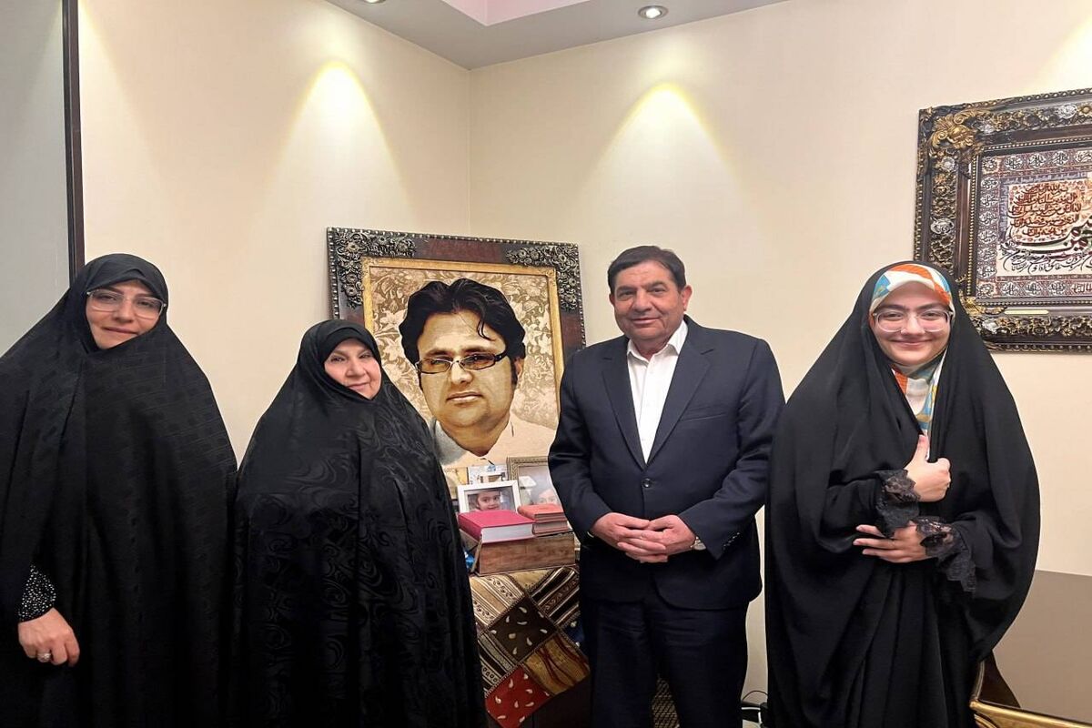 مخبر