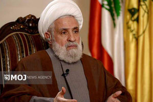 شیخ نعیم قاسم به مناسبت سالگرد شهادت مصطفی بدرالدین سخنرانی می‌کند