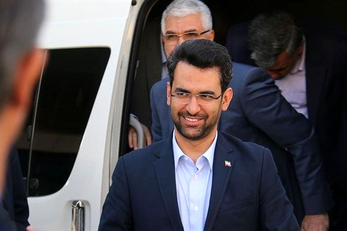 وزیر ارتباطات