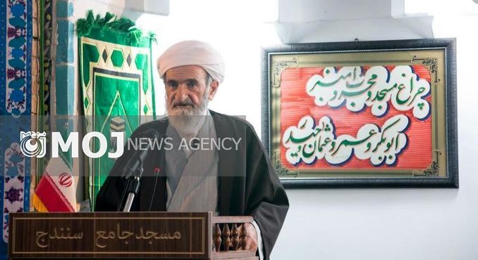 جوانان آیندهساز انقلاب اسلامی هستند