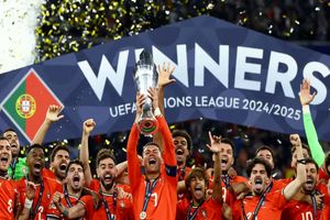 پرتغال قهرمان لیگ ملت‌های اروپا شد/ اشک‌های رونالدو در جشن نهایی