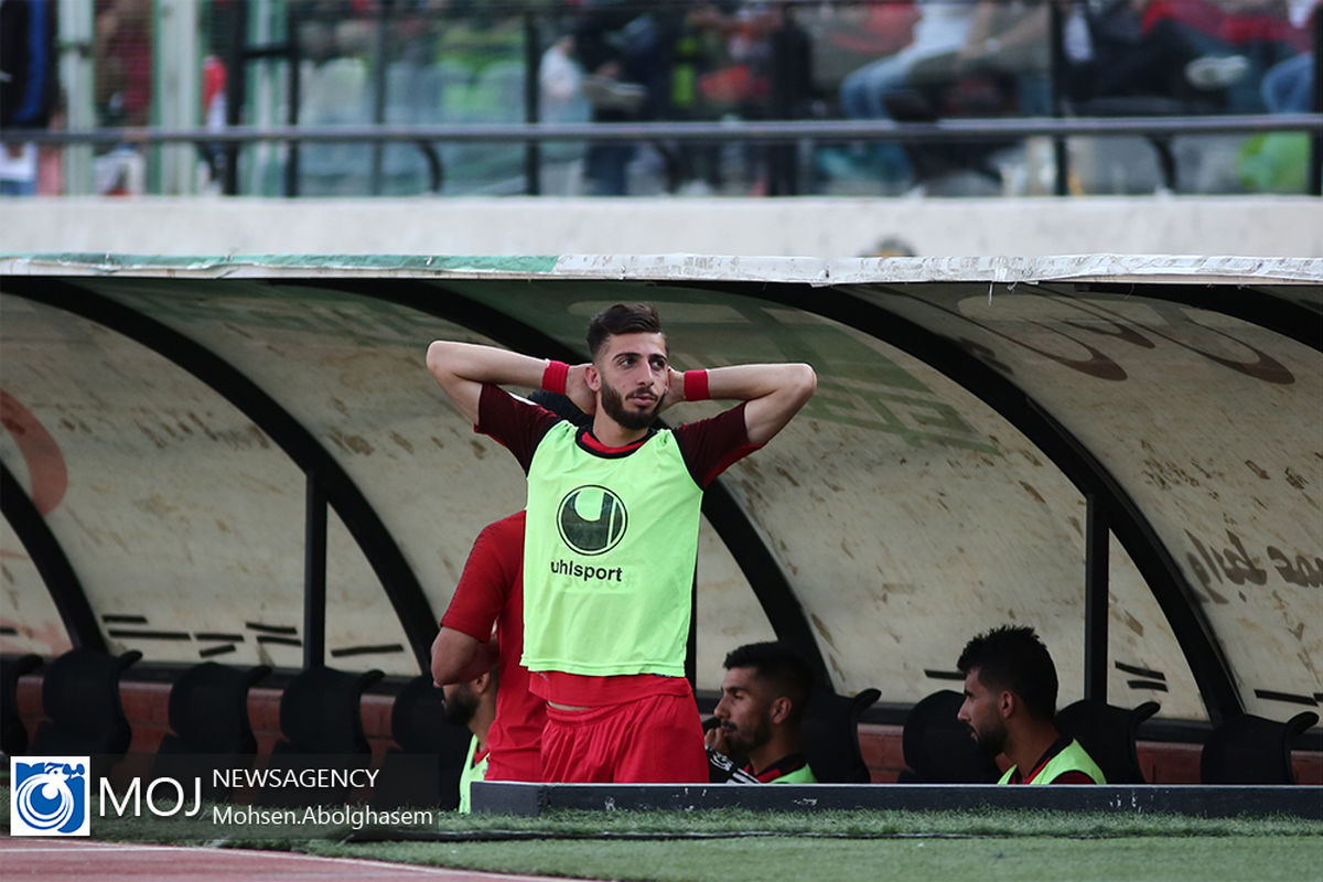 دیدار تیم های فوتبال پرسپولیس و سپاهان اصفهان - ۴ مهر ۱۳۹۸ / مهدی عبدی بازیکن تیم پرسپولیس تهران