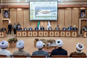 تجلیل از فعالان ترویج فرهنگ نماز/اقامه نماز در بیش از ۲۰۰۰ مدرسه گیلان