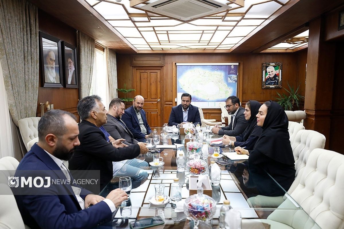 جلسه سرهنگی در خصوص پارک آبی کیش