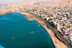 کلنگ آغاز عملیات اجرایی ۱۴ پروژه در قشم به زمین زده شد