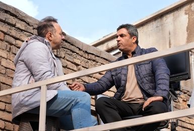 حضور تلویزیونی منوچهر هادی با کارگردانی «صفا با خانواده» 