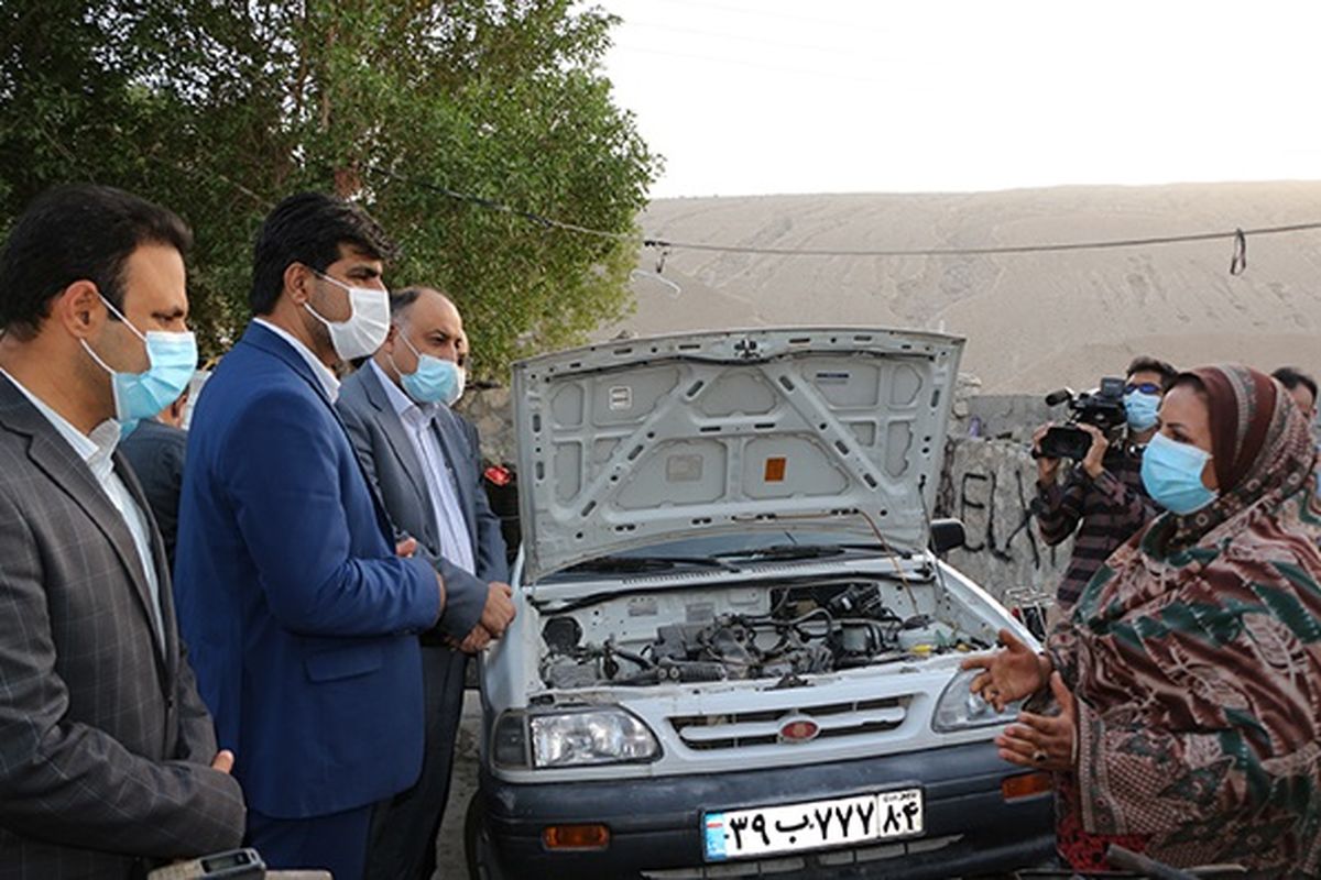 تقدبر از بانوی هرمزگانی