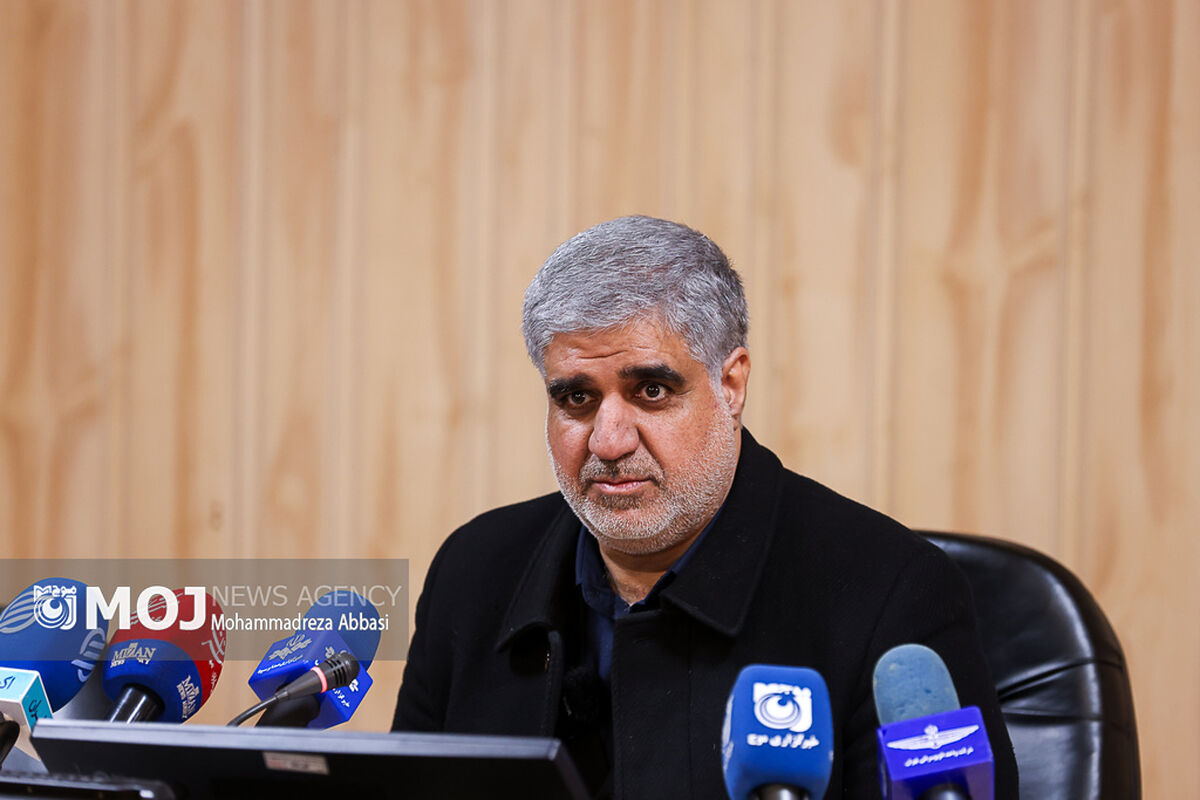 احمد قیومی مدیرعامل شرکت واحد اتوبوسرانی